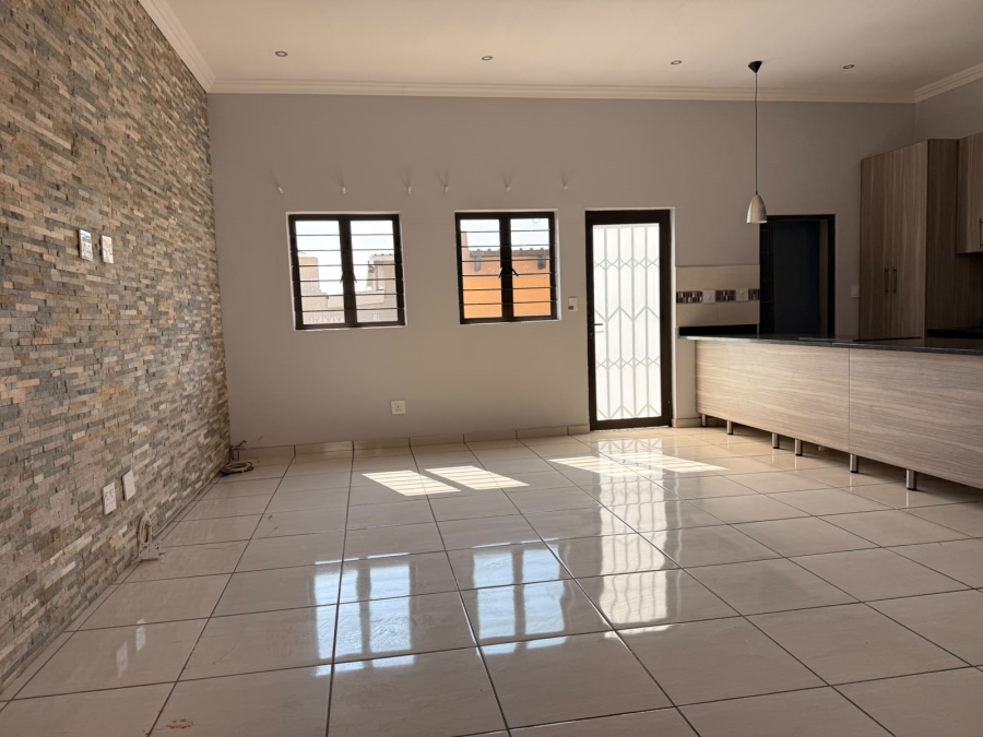 3 Bedroom Property for Sale in Geelhoutpark North West